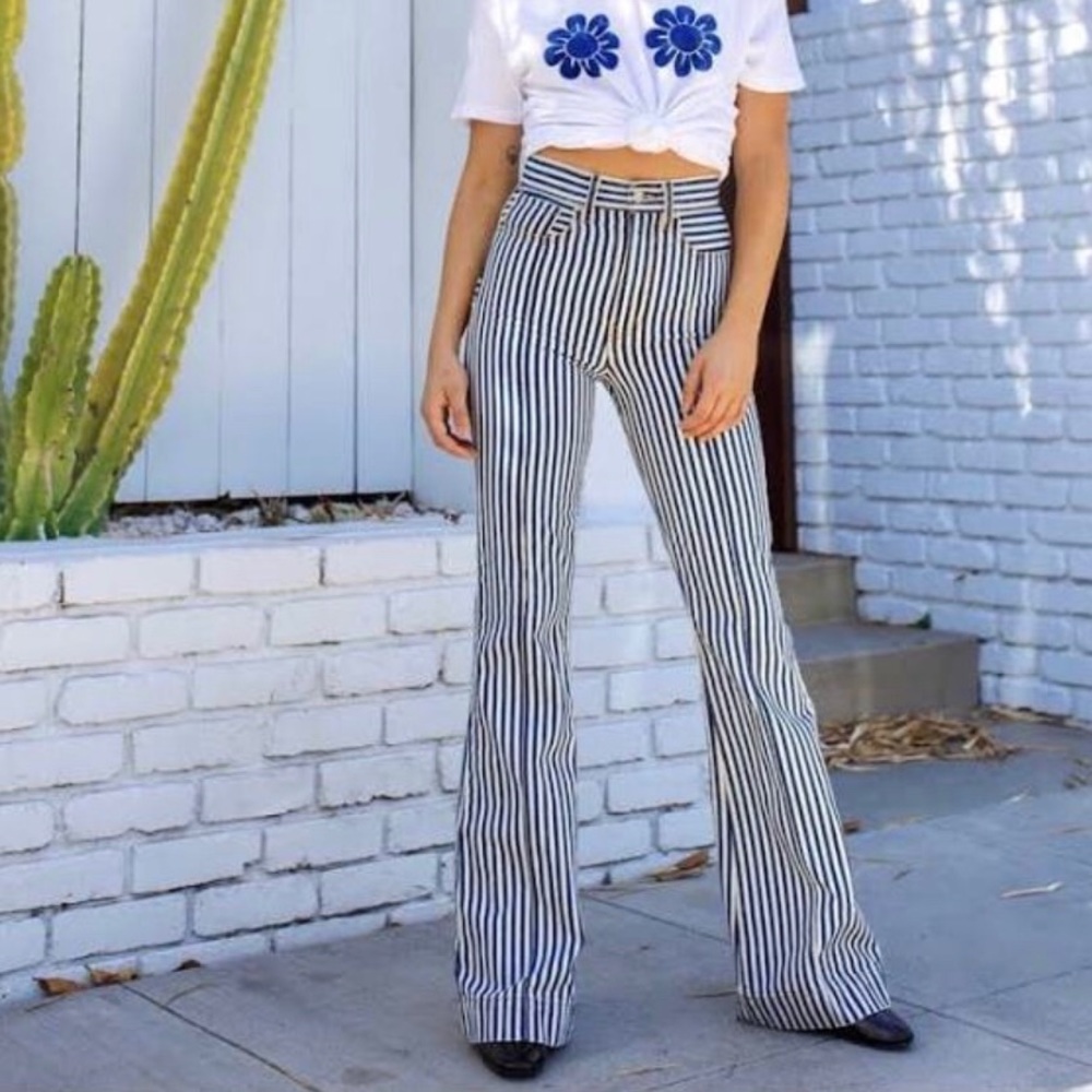 Stripped high waisted flare jeans